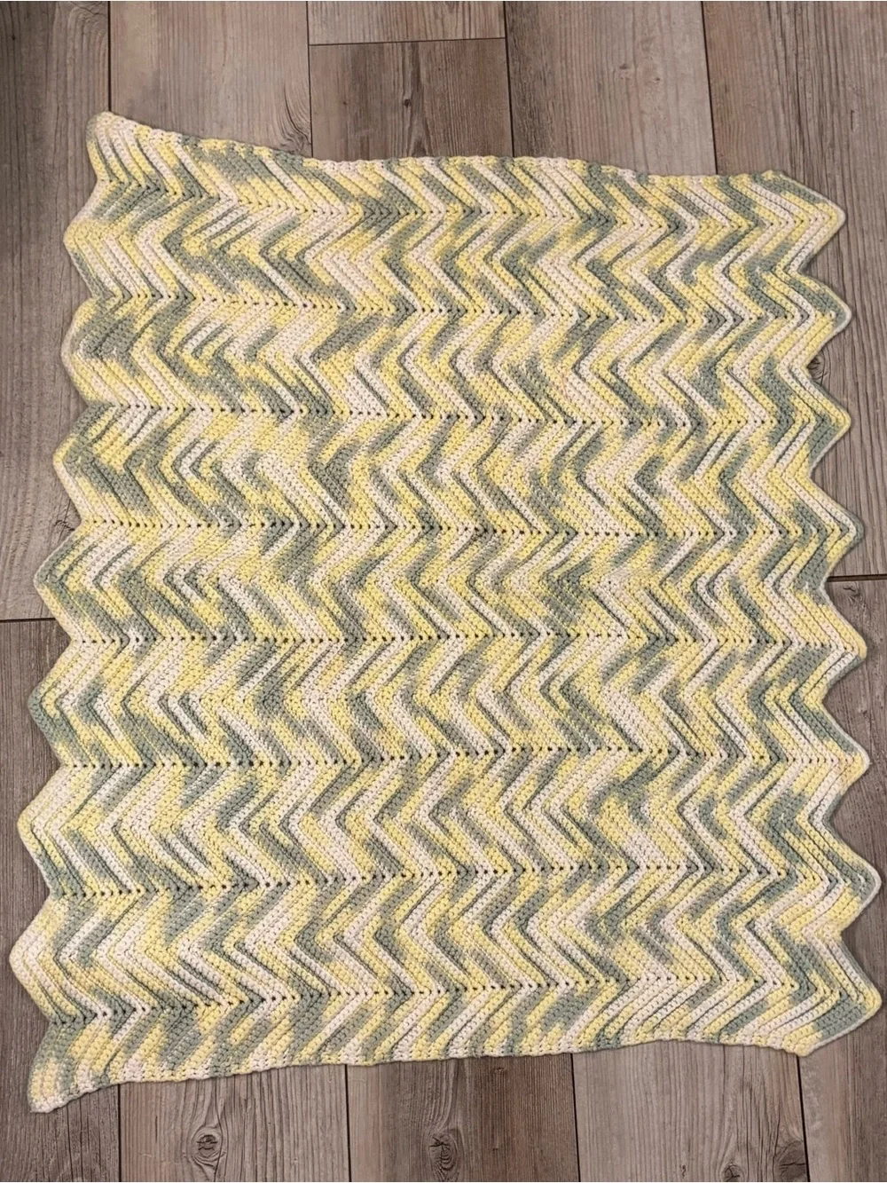 Handmade Chevron Baby Blanket in Yellow, Cream & Gray Ripple Stich Approx 30x30’